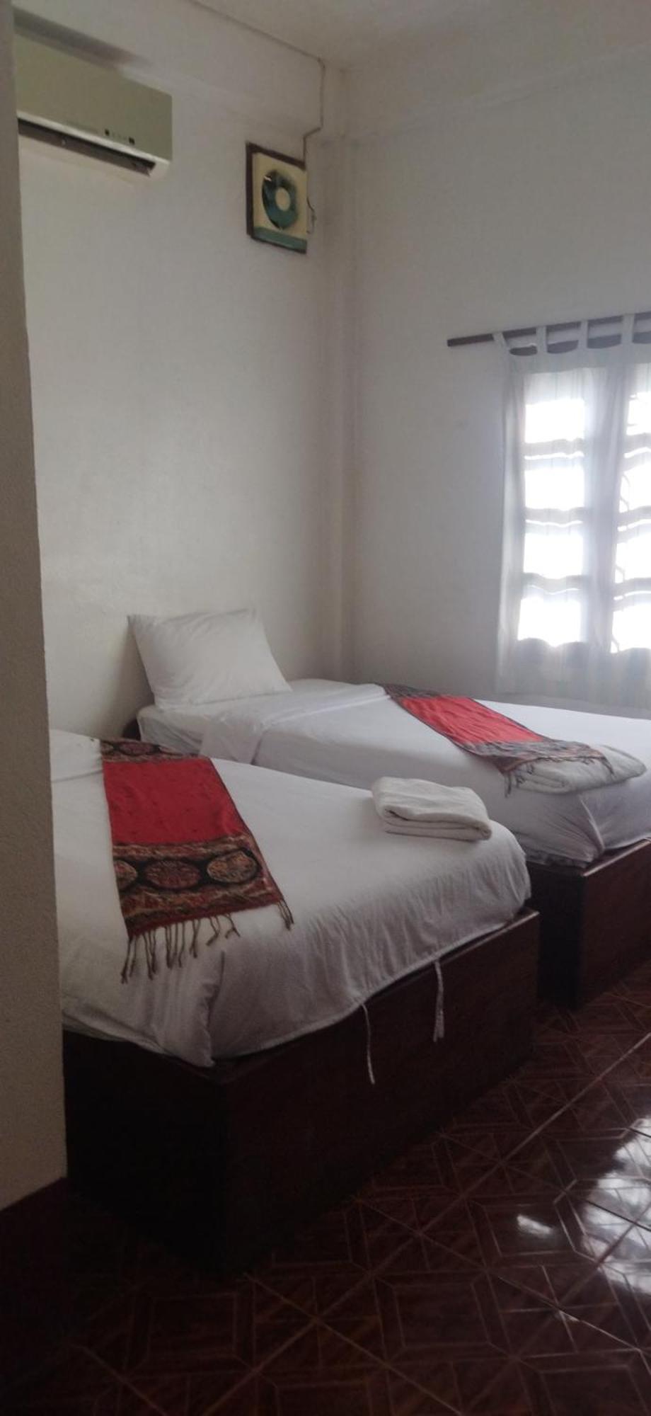 Syvongsack Guesthouse ปากแบ่ง ภายนอก รูปภาพ