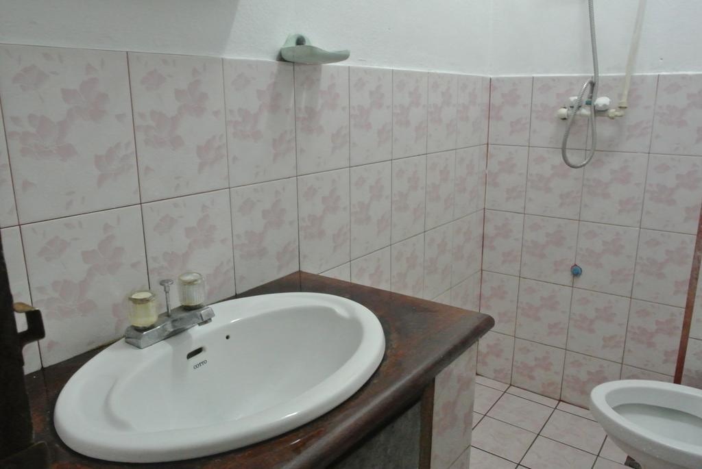 Syvongsack Guesthouse ปากแบ่ง ภายนอก รูปภาพ
